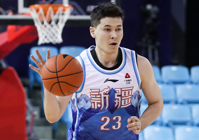 OB电竞登录入口-新疆最多领先20分双杀北控 阿不都19+11里勒空砍32分